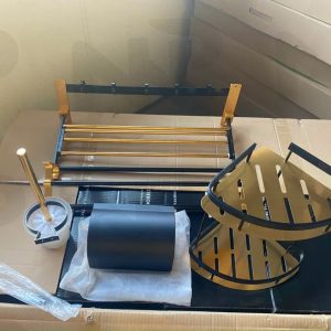 Bộ phụ kiện đen vàng