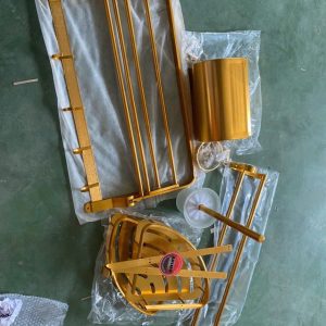 Bộ phụ kiện vàng