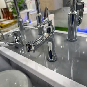 Vòi thiên nga bóng lạnh